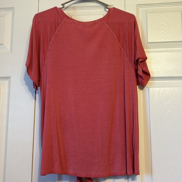 Knotted loose fitted t-shirt - Picture 7 of 7